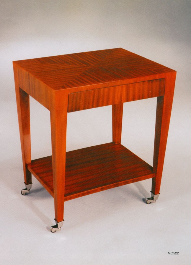 6_movement-side-table-mo522